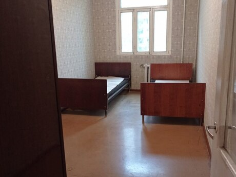 1-комн. · 42 m² · 7/9 этаж, Azadlıq Prospekti
