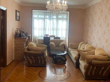 Elan №6422057 - Bakı, Yasamal r., 4 otaqlı, 95 m², 4/5 mərtəbə