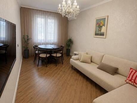 Объявление №6422060 - Баку, м. 20 января, 3-комн., 90 м², 4/9 этаж