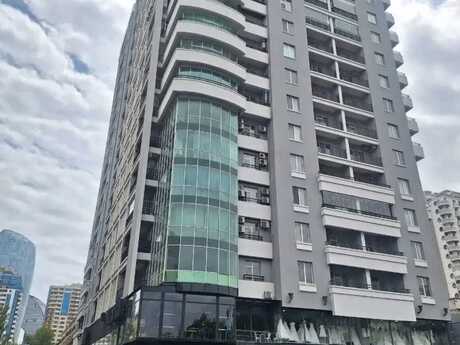 Elan №6422066 - Bakı, 28 May m., 3 otaqlı, 210 m², 12/24 mərtəbə
