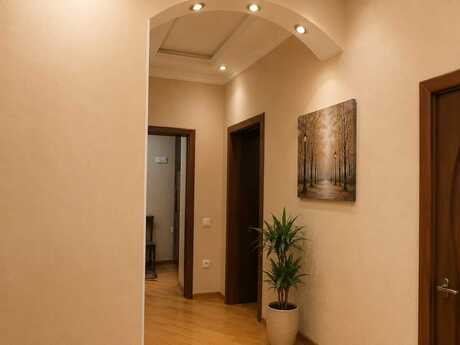Аренда: 2-комнатная квартира, 79 м², 8 Noyabr: 700 ₼/мес 5