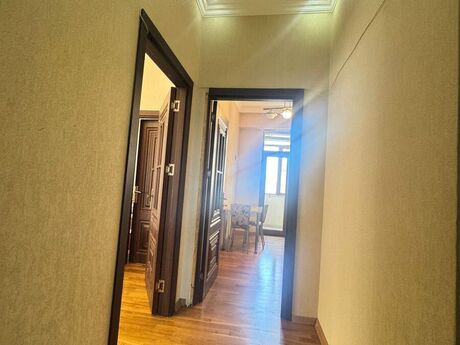 2-room apartment, 94 m², Əhmədli: 210 000 ₼ 5