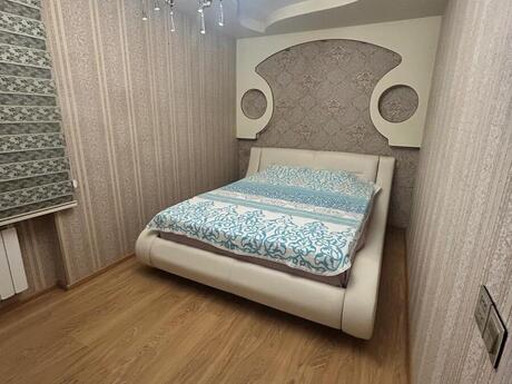 2-room apartment for rent, 50 m², Şah İsmayıl Xətai: 700 ₼/mo 3