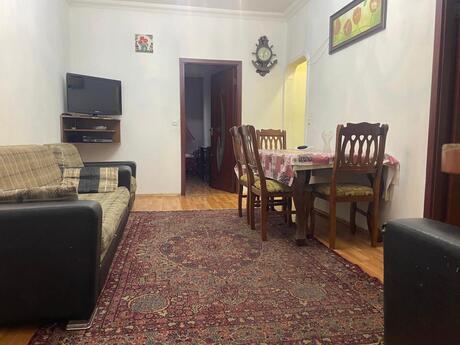 Объявление №6422320 - Баку, м. Мемар Аджеми, 3-комн., 70 м², 2/5 этаж