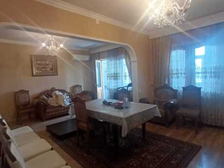 5-комнатная квартира, 125 м², Azadlıq Prospekti: 300 000 ₼ 2