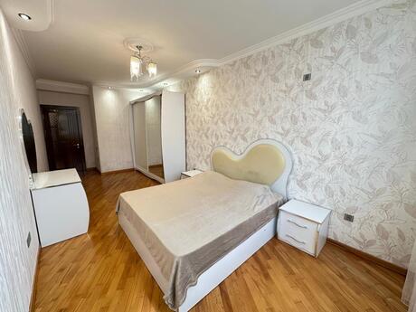 Аренда: 2-комнатная квартира, 95 м², 8 Noyabr: 1 000 ₼/мес 5