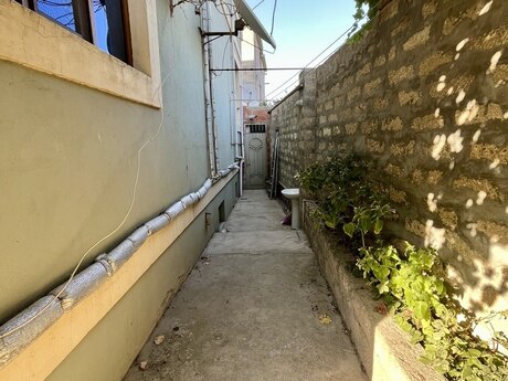 12 otaqlı həyət evi, 360 m², Bakıxanov: 300 000 ₼ 4
