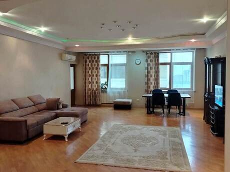 Elan №6422428 - Bakı, 28 May m., 3 otaqlı, 140 m², 4/16 mərtəbə