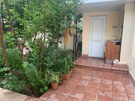 5 otaqlı həyət evi, 150 m², Nəriman Nərimanov: 650 000 ₼ 4