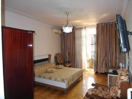 2 otaqlı mənzil, 60 m², 28 May: 230 000 ₼ 4