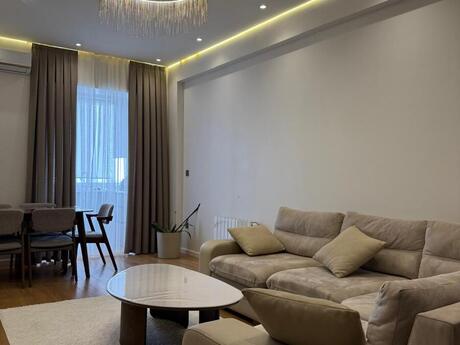3 otaq · 68 m² · 19/20 mərtəbə, Azadlıq Prospekti