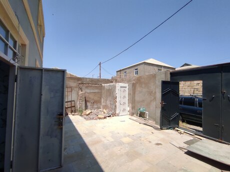 3 otaqlı həyət evi, 220 m², Lökbatan: 175 000 ₼ 2