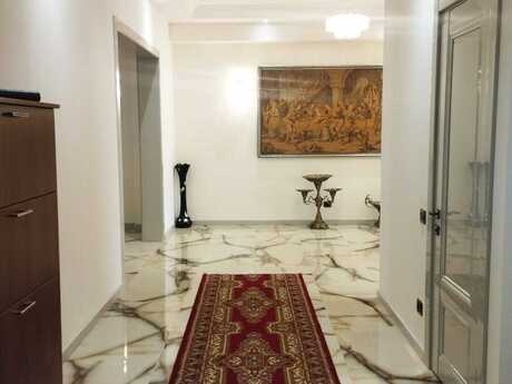 4 otaq · 200 m² · 15/21 mərtəbə, Şah İsmayıl Xətai