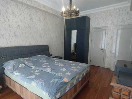 4-room apartment for rent, 200 m², Şah İsmayıl Xətai: 70 ₼/mo 5