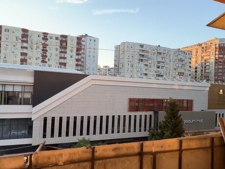 2 otaq · 65 m² · 5/9 mərtəbə, Neftçilər