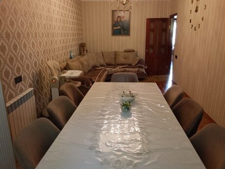 3 otaqlı mənzil, 75 m², 7-ci mikrorayon: 225 000 ₼ 3