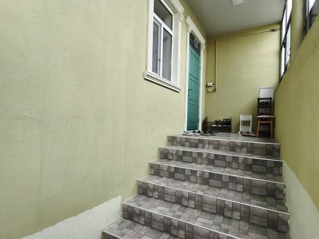 6 otaqlı həyət evi, 220 m², Masazır: 180 000 ₼ 2