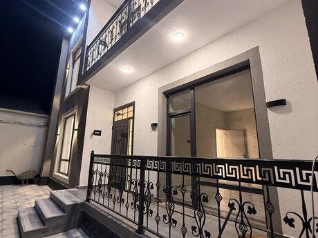 5 otaqlı həyət evi, 200 m², Binə: 210 000 ₼ 3