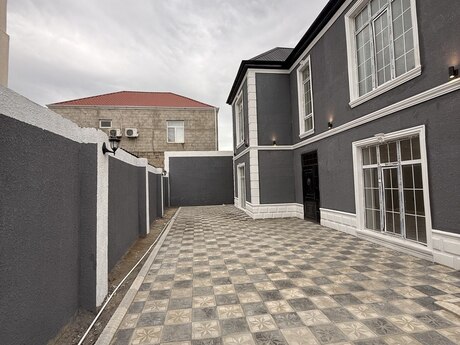 7 otaqlı həyət evi, 200 m², Binə: 195 000 ₼ 3