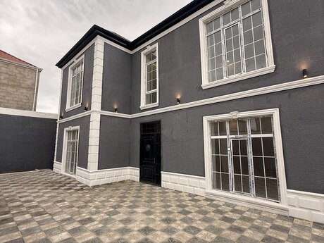 7 otaqlı həyət evi, 200 m², Binə: 195 000 ₼ 2