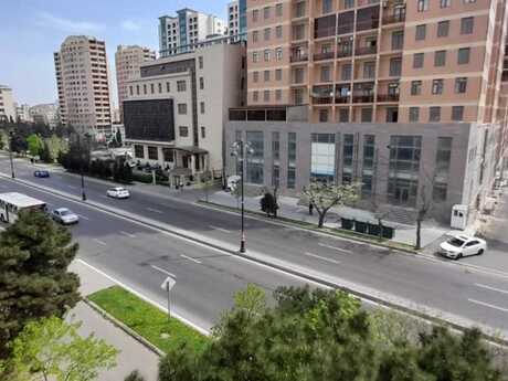Elan №6422678 - Bakı, Elmlər Akademiyası m., 3 otaqlı, 85 m², 4/5 mərtəbə