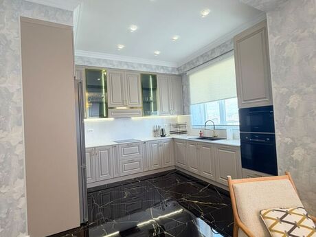 Kirayə 3 otaqlı mənzil, 125 m², Ağ şəhər: 3 000 ₼/ay 4