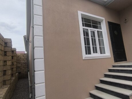 3 otaqlı həyət evi, 70 m², Qobu: 57 000 ₼ 2