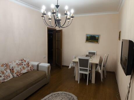 3 rooms · 80 m² · floor 8/9, Xalqlar Dostluğu