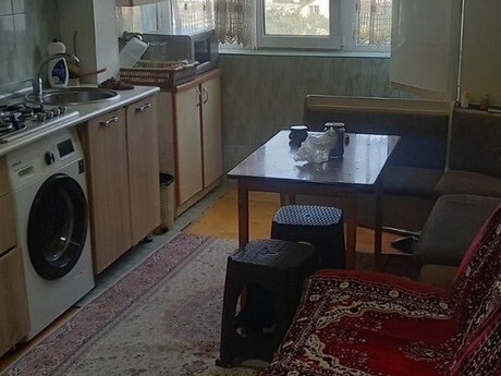 Elan №6422788 - Bakı, Nəsimi r., 3 otaqlı, 80 m², 3/5 mərtəbə