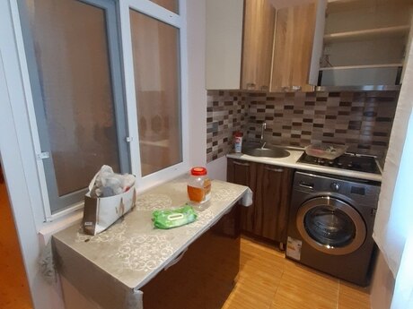 3 rooms · 65 m² · floor 2/5, Memar Əcəmi