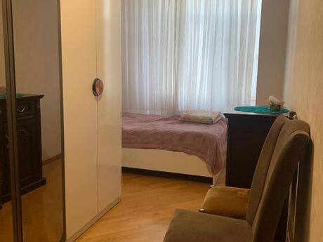 Kirayə 3 otaqlı mənzil, 120 m², Neftçilər: 1 000 ₼/ay 4