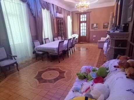 5-комнатная квартира, 200 м², Nizami: 485 000 ₼ 2
