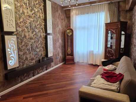 Аренда: 4-комнатная квартира, 180 м², Badamdar: 2 000 ₼/мес 3