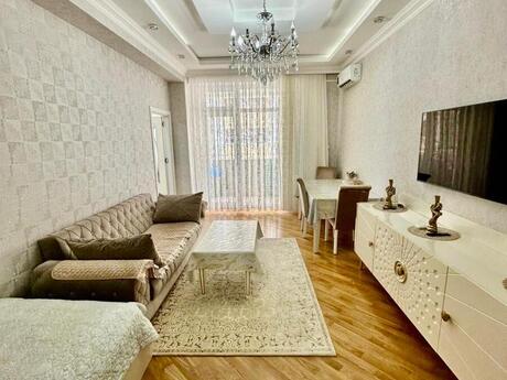 Объявление №6422875 - Баку, м. Кара Караев, 3-комн., 106 м², 8/17 этаж