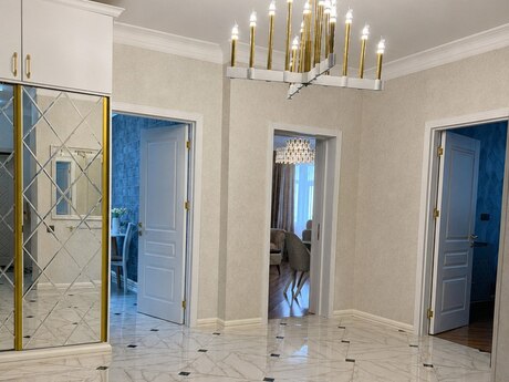 3 otaqlı mənzil, 123 m², İnşaatçılar: 270 000 ₼ 4