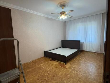 3-room apartment for rent, 70 m², Əhmədli: 600 ₼/mo 3