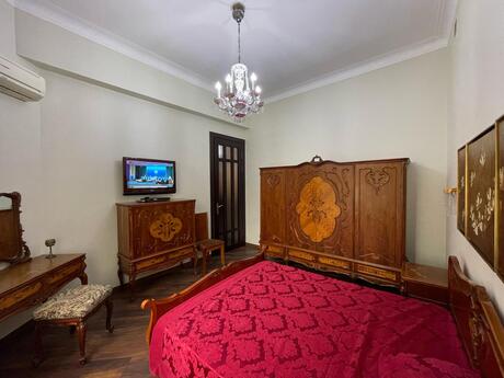 Аренда: 2-комнатная квартира, 90 м², Sahil: 1 500 ₼/мес 4