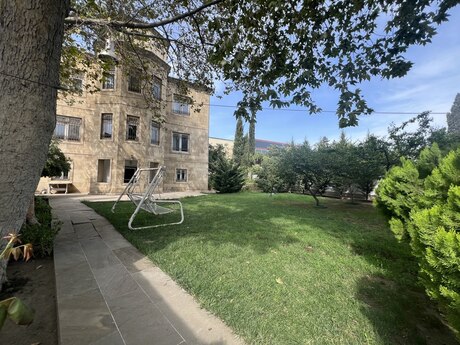 6 otaqlı həyət evi, 450 m², Sabunçu: 450 000 ₼ 2