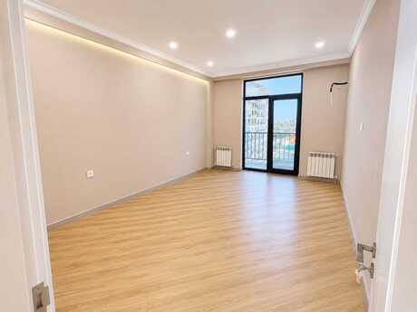 2 otaq · 82 m² · 12/15 mərtəbə, West Town