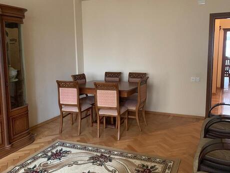 Kirayə 2 otaqlı mənzil, 87 m², 8 Noyabr: 700 ₼/ay 2