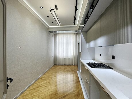 4 otaqlı mənzil, 140 m², Qara Qarayev: 450 000 ₼ 5