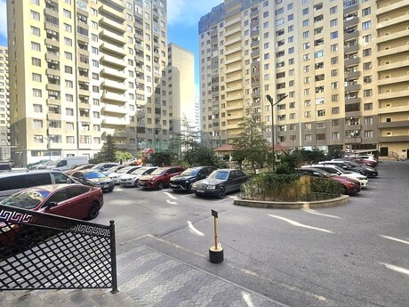 Elan №6423133 - Bakı, Qara Qarayev m., 3 otaqlı, 81 m², 9/17 mərtəbə