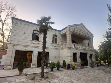 Elan №6423130 - Bakı, Savalan q., 5 otaqlı, 400 m²