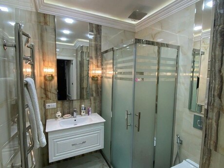 Kirayə 3 otaqlı mənzil, 130 m², Nərimanov: 1 300 ₼/ay 4