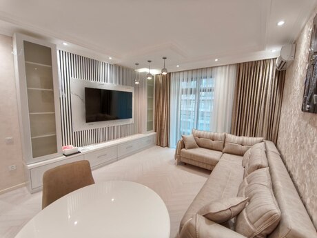 Elan №6423147 - Bakı, Nəsimi r., 2 otaqlı, 66 m², 8/27 mərtəbə