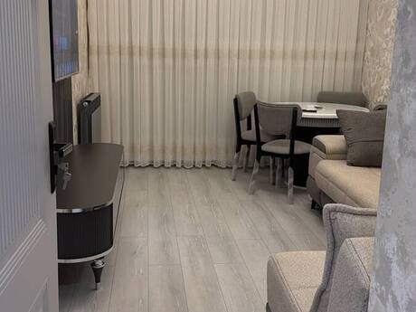 Kirayə 2 otaqlı mənzil, 60 m², 20 Yanvar: 800 ₼/ay 2