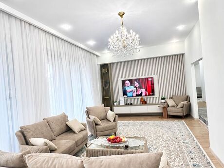 Kirayə 4 otaqlı mənzil, 160 m², Belvedere Residence: 2 500 ₼/ay 2