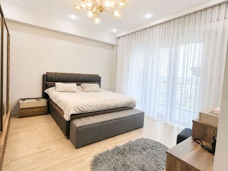 Kirayə 4 otaqlı mənzil, 160 m², Belvedere Residence: 2 500 ₼/ay 5