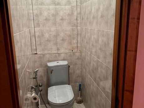 3-room apartment for rent, 80 m², Azadlıq Prospekti: 650 ₼/mo 3