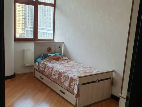 Kirayə 3 otaqlı mənzil, 120 m², Şah İsmayıl Xətai: 1 000 ₼/ay 4
